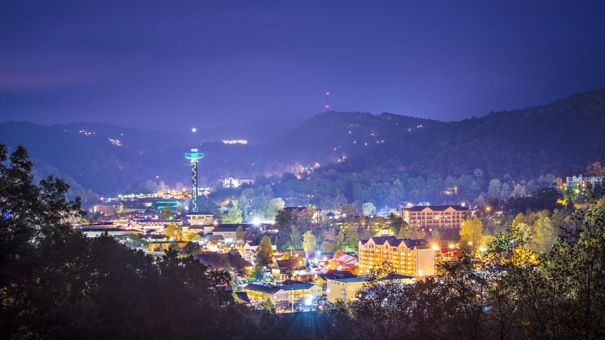 Alpine Joy-Hot Tub, Pond Access ,1089 Of Free Tickets For Each Paid Day, Dollywood And More! ทาวน์เซนด์ ภายนอก รูปภาพ